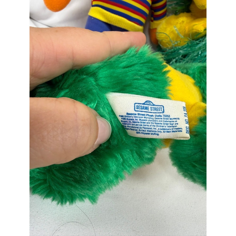 Vintage Sesame Street Plush Lot 5 Big Bird Hula Cookie Monster Bert Ernie Oscar - Picture 10 of 15